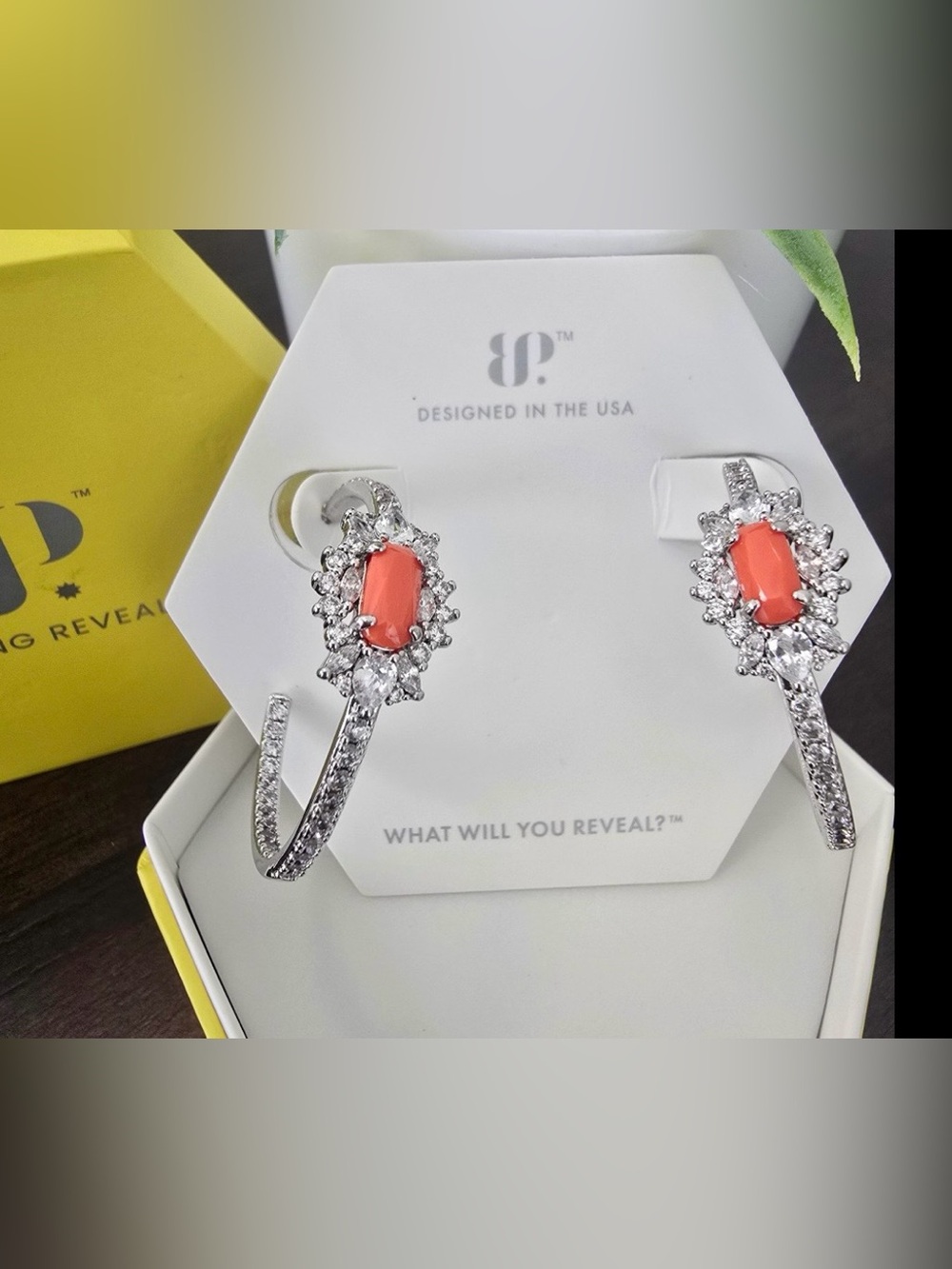 Bomb Party OG Earrings “The Mayfair” ER15725 m
